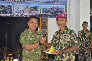 Komandan Kodaeral Hadiri Syukuran HUT Ke-80 Korps Marinir TNI AL di Makassar
