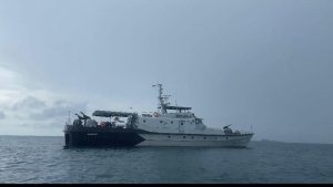 TNI AL Kodaeral VI Gerak Cepat, Unsur Laut Siaga dan Pantau Ketat Insiden Kapal Terbalik di Perairan Pangkep-Sulsel